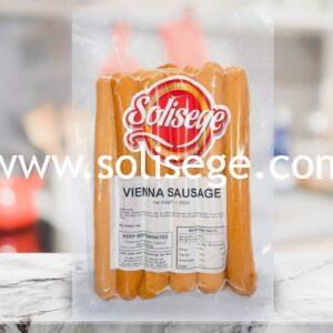 Solisege Vienna Sausage 500gm. A classic Viennese recipe sausage that is smoked and frequently used for hotdogs, bread rolls or BBQ's.